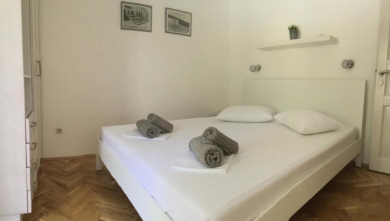 Villa Viden Apartments Tučepi Extérieur photo